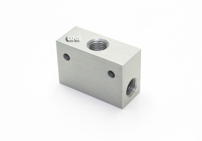 1627404072 Quincy Shuttle Valve - Image 1